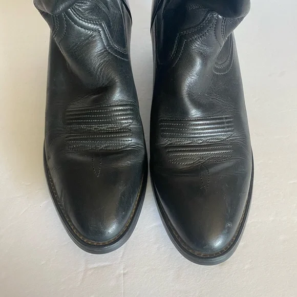 Ariat Black Heeled Boots Classic Western Style - Picture 6 of 10